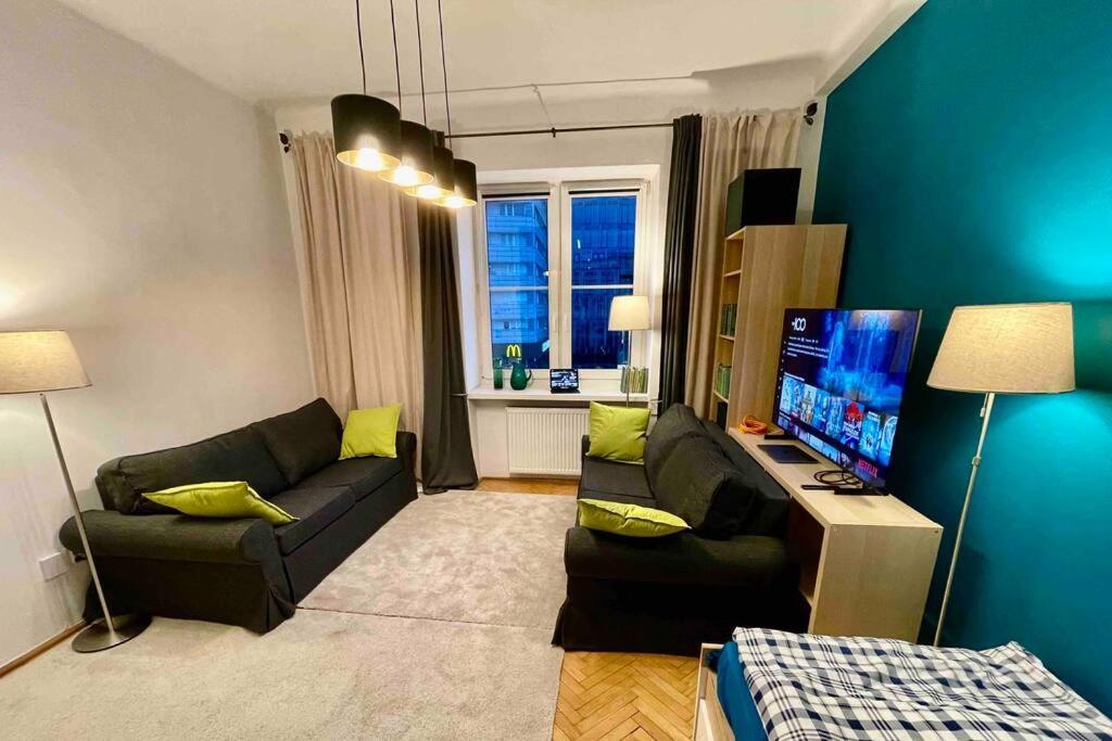 Апартаменты Super Square Metro X2 Fast Wifi 55'Tv Netflix Hbo Appletv+ Amazontv Варшава Экстерьер фото